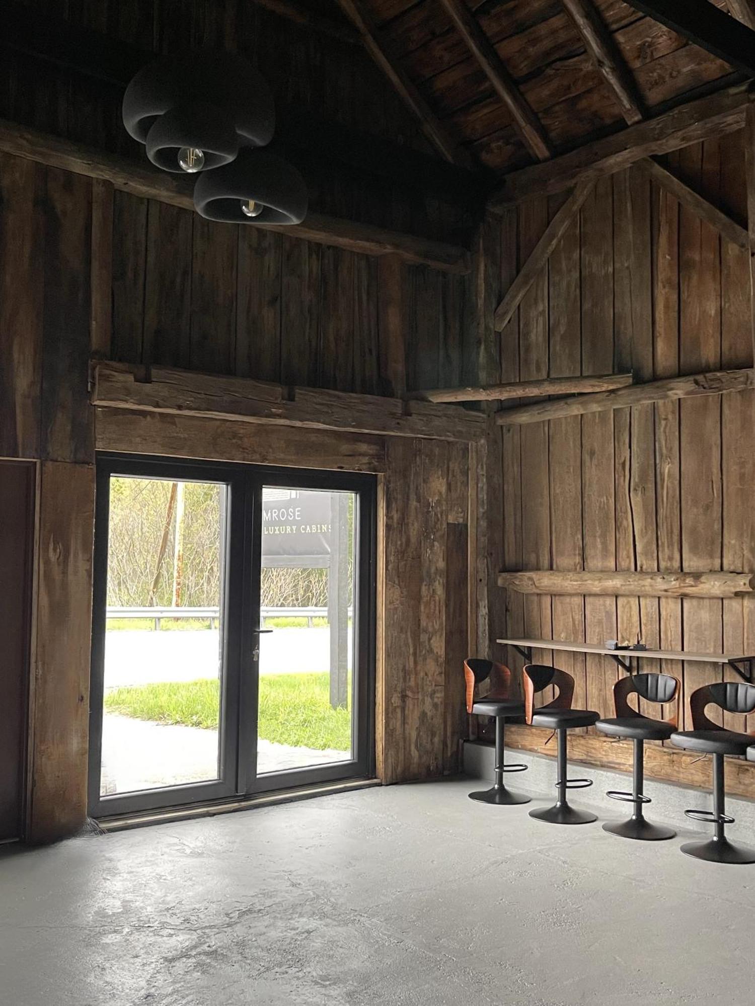 Emrose Luxury Cabins Brandon Zewnętrze zdjęcie